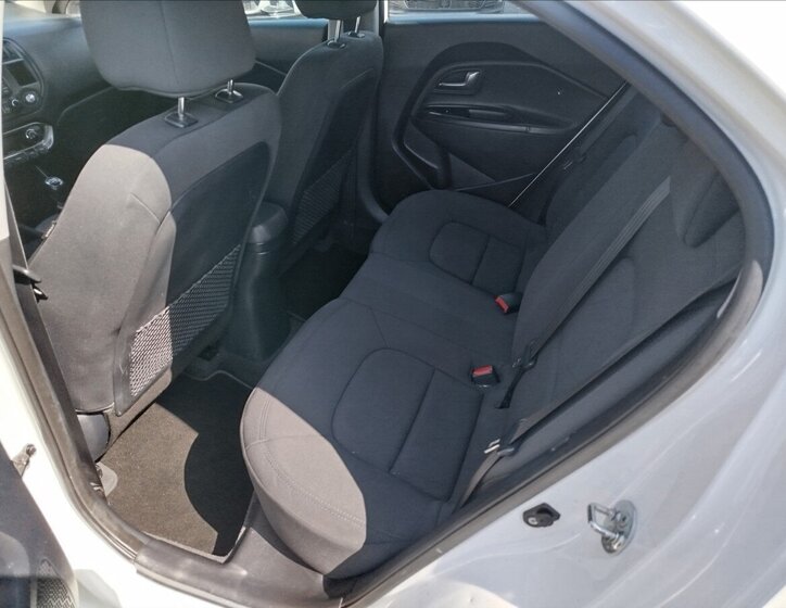 KIA Rio Hatchback 1,4 l 66 kw
