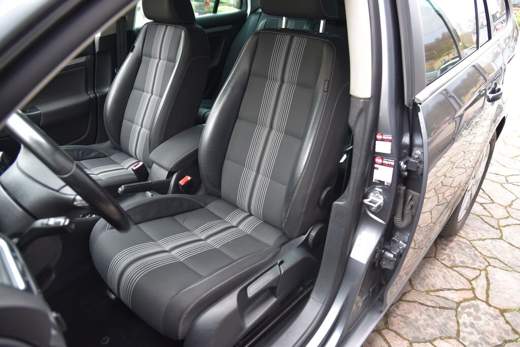 Volkswagen Golf Kombi 1,6 l 77 kw