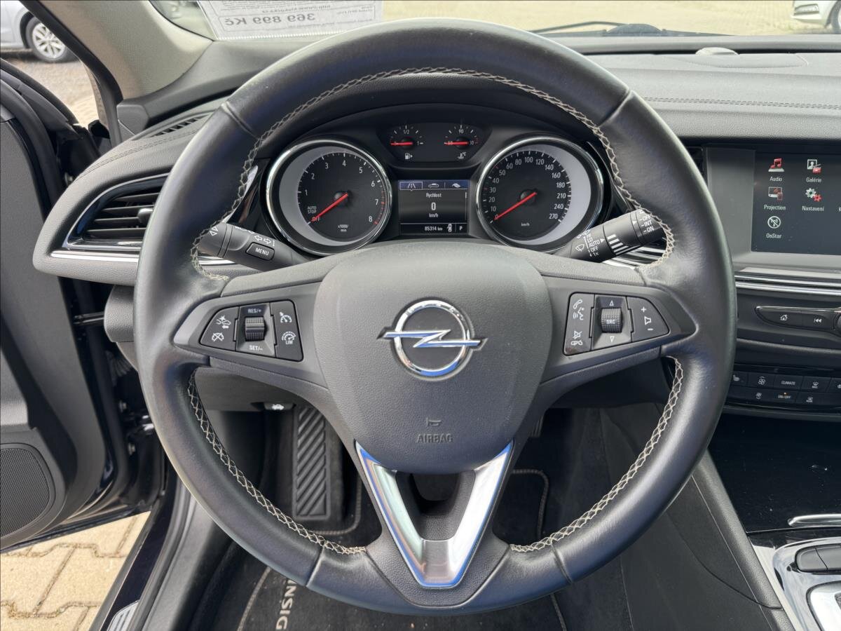 Opel Insignia Kombi 1,5 l 121 kw