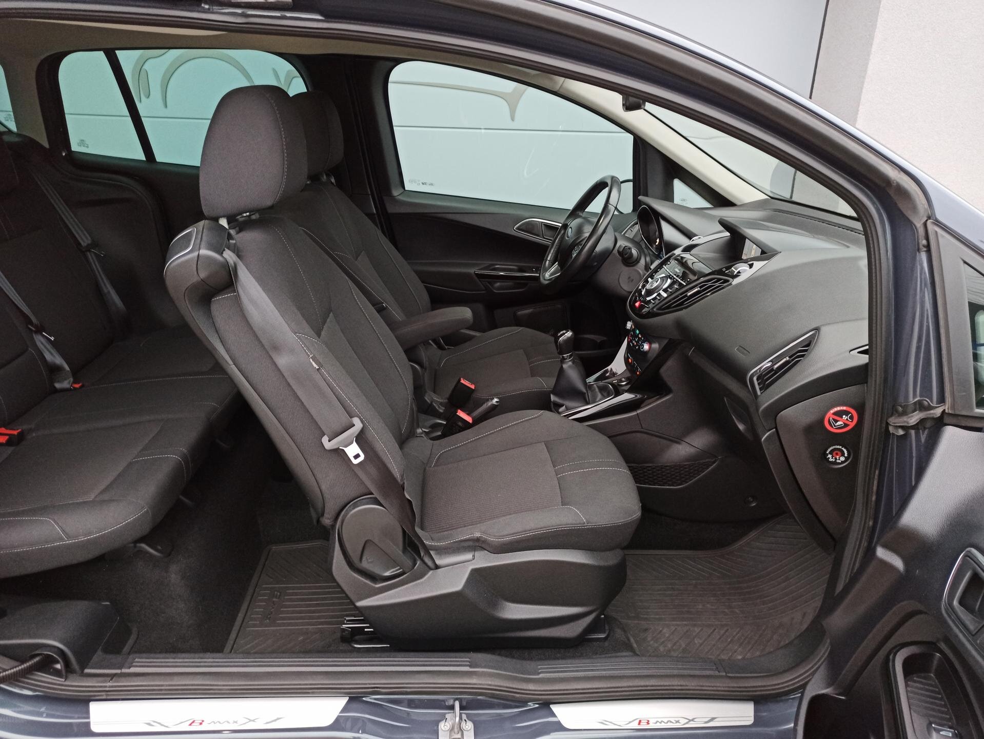 Ford B-MAX Hatchback 999,0 92 kw