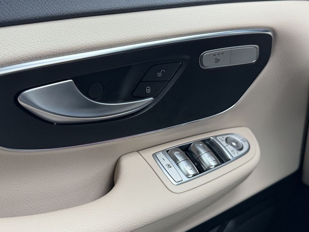 Mercedes-Benz Třídy V Ostatní 2,0 l 120 kw