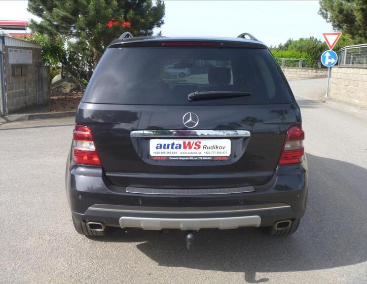 Mercedes-Benz Třídy M 5