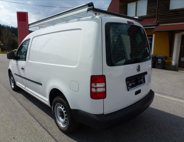 Volkswagen Caddy Skříň 1,6 l 75 kw