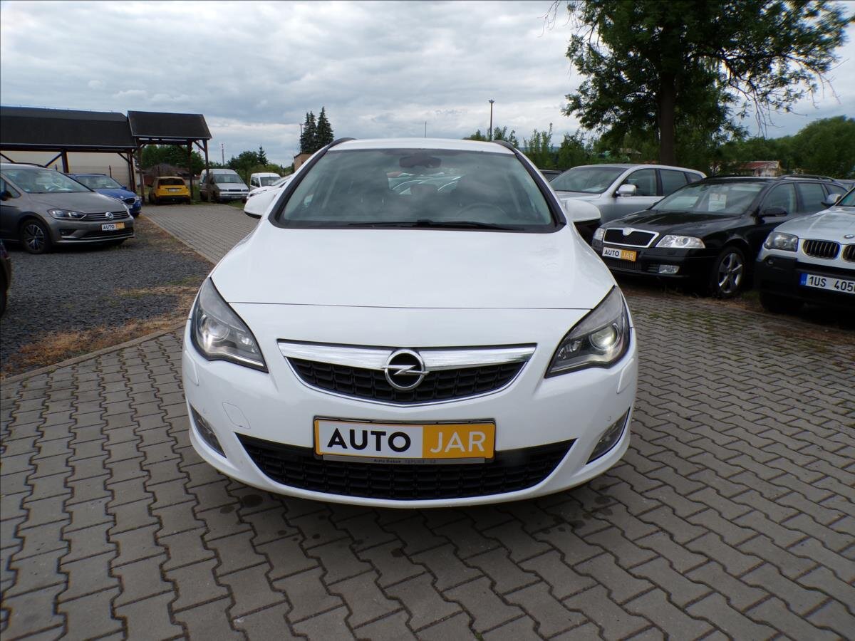 Opel Astra Kombi 1,7 l 96 kw