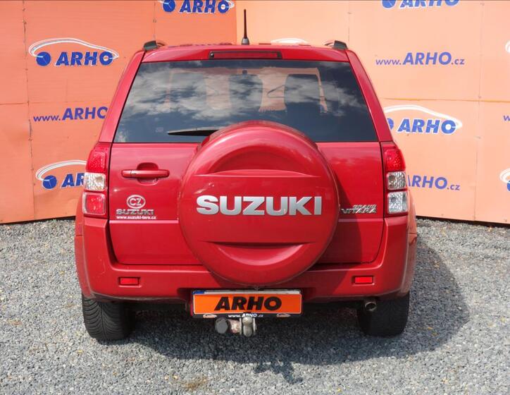 Suzuki Grand Vitara 6