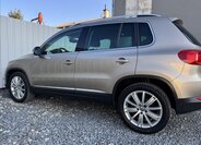 Volkswagen Tiguan SUV / Terénní 2,0 l 81 kw