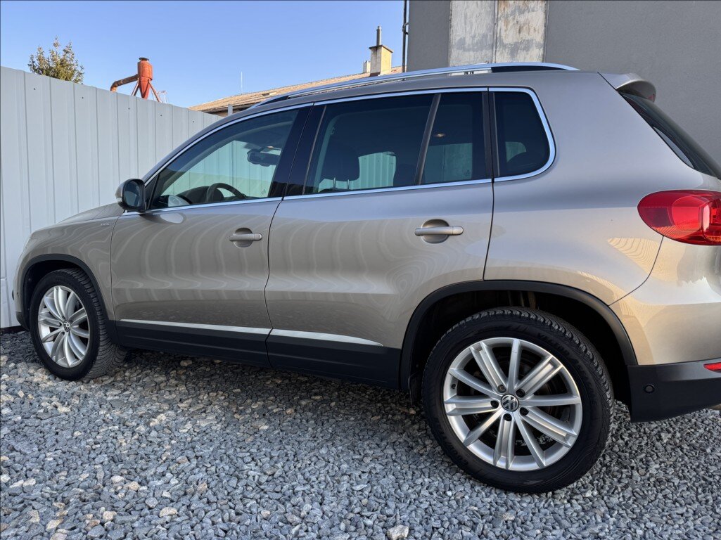 Volkswagen Tiguan SUV / Terénní 2,0 l 81 kw