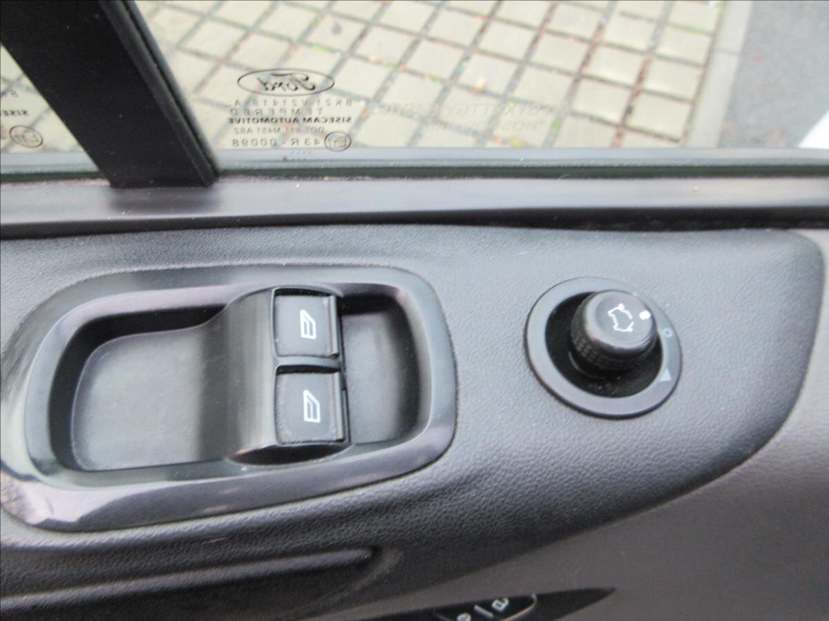 Ford Transit Custom Ostatní 2,0 l 77 kw