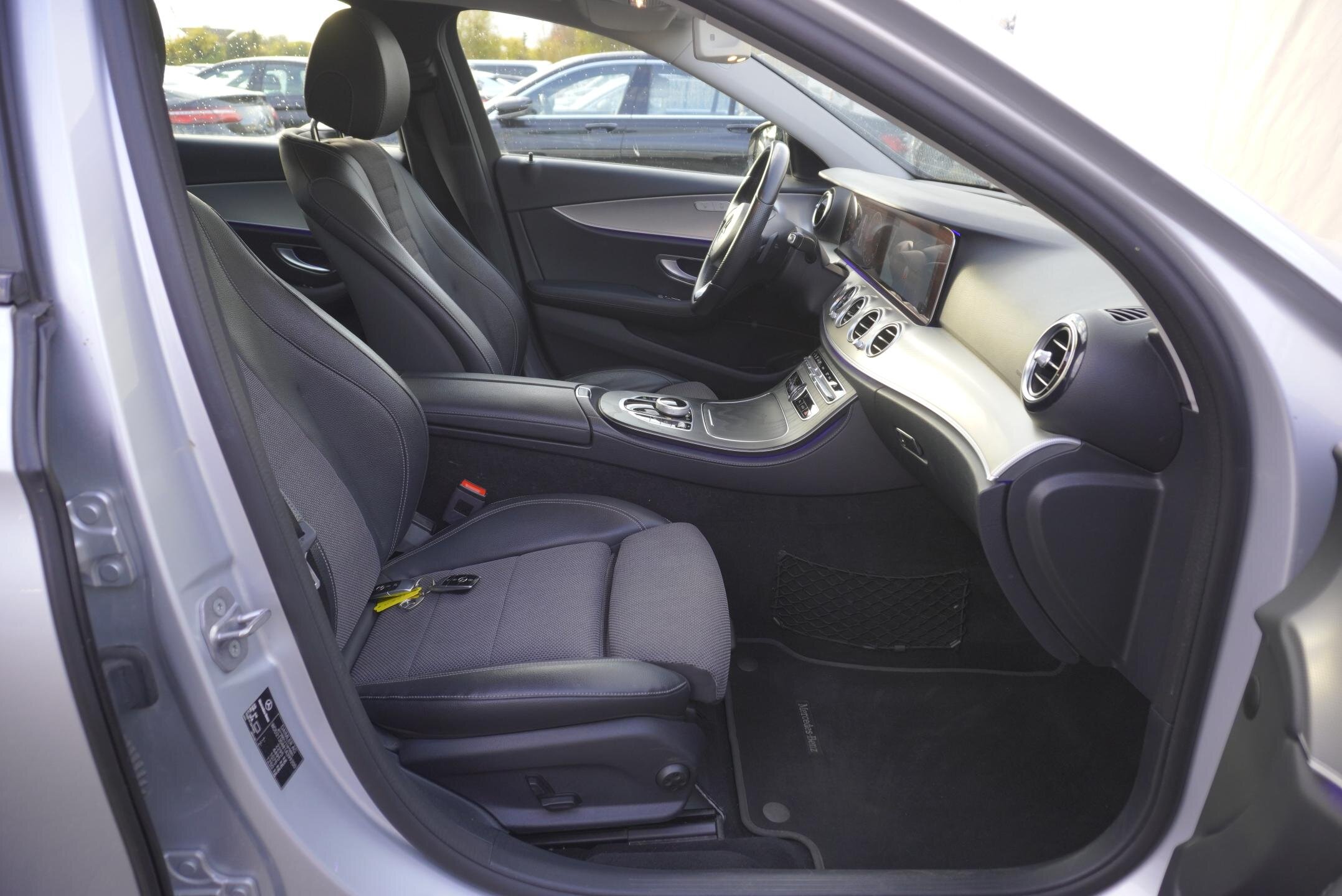 Mercedes-Benz Třídy E Sedan 2,0 l 180 kw