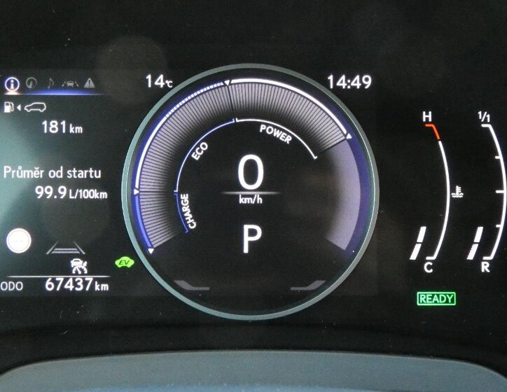 Lexus RX 350h SUV / Terénní 2,5 l 140 kw