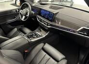 BMW X7 8