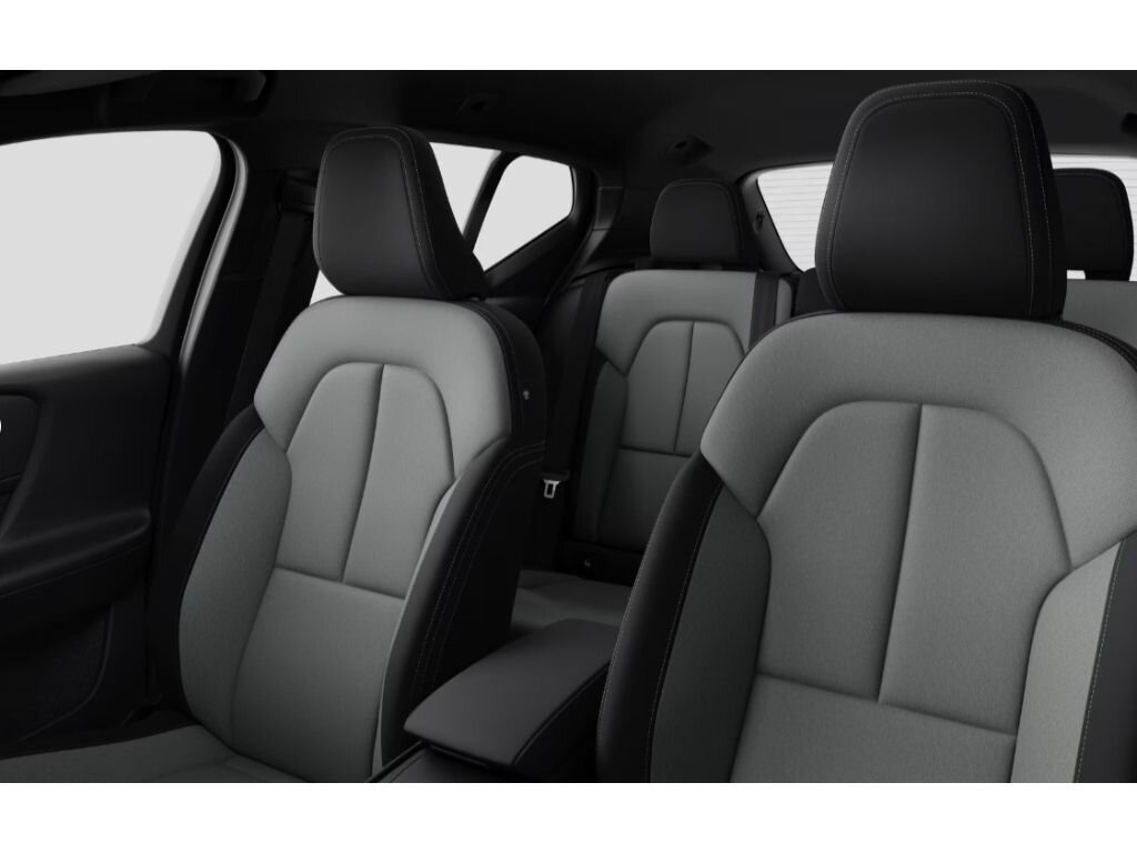 Volvo XC40 SUV / Terénní 2,0 l 120 kw