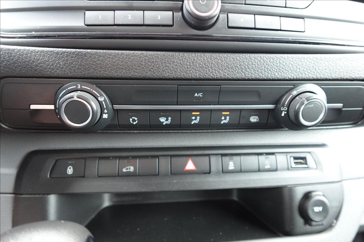 Opel Vivaro Ostatní 1,5 l 75 kw