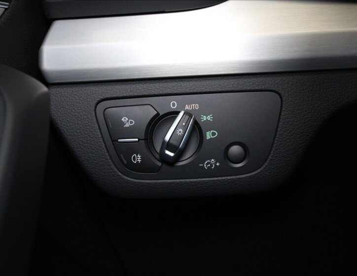 Audi Q5 SUV 2,0 l 150 kw