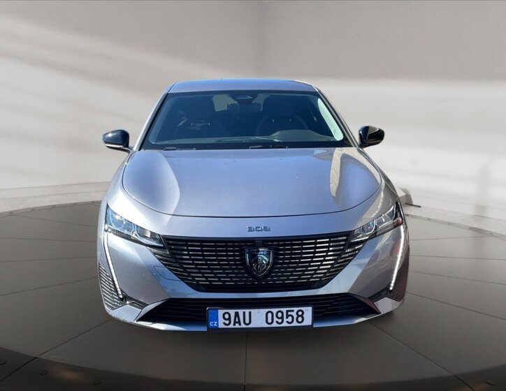 Peugeot 308 Kombi 1,2 l 96 kw