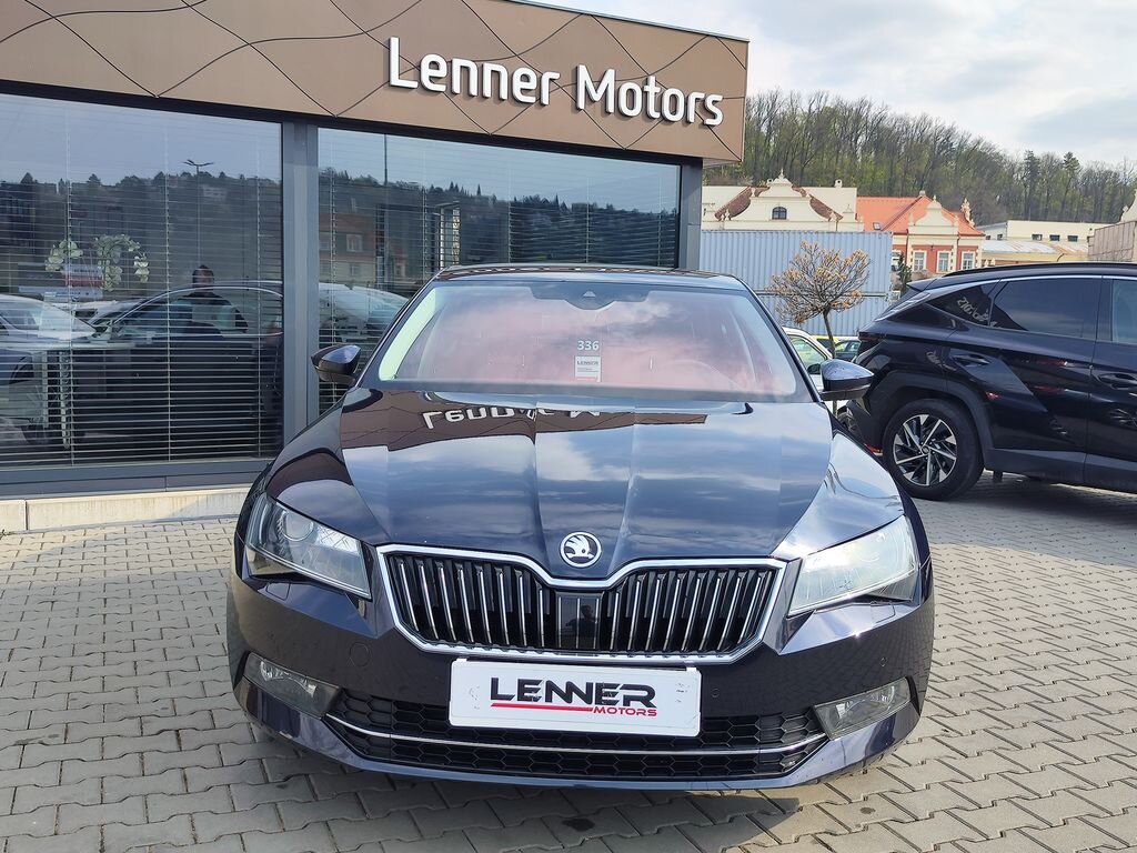 Škoda Superb Sedan / Limuzína 2,0 l 110 kw