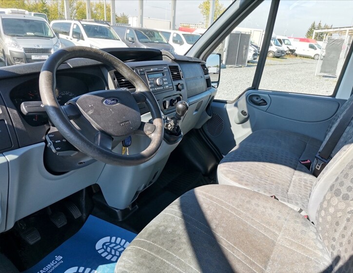 Ford Transit 6