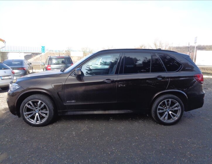 BMW X5 Kombi 2,0 l 180 kw