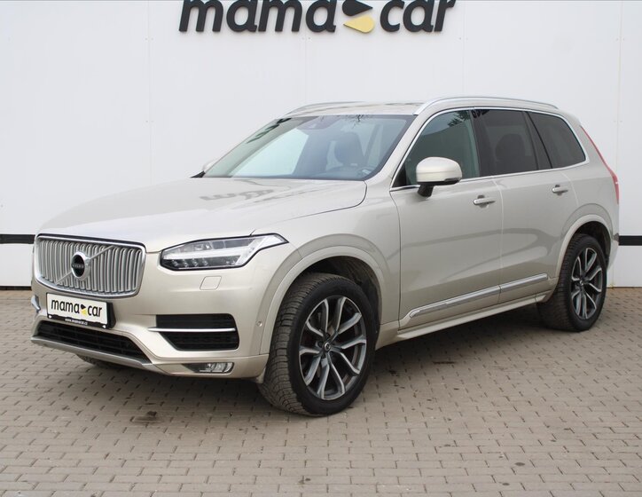 Volvo XC90 SUV 2,0 l 177 kw