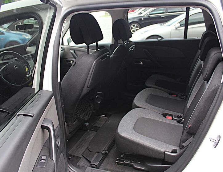 Citroën Grand C4 Picasso 11