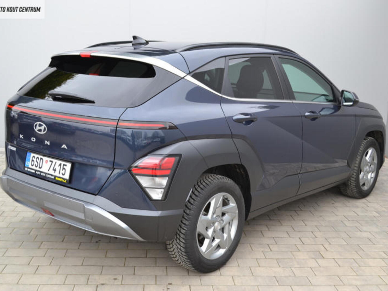 Hyundai Kona 5
