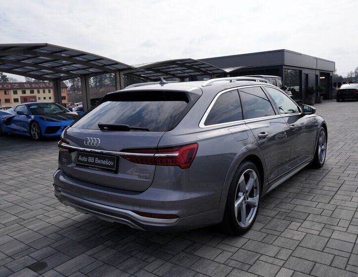 Audi A6 Allroad Kombi 3,0 l 250 kw