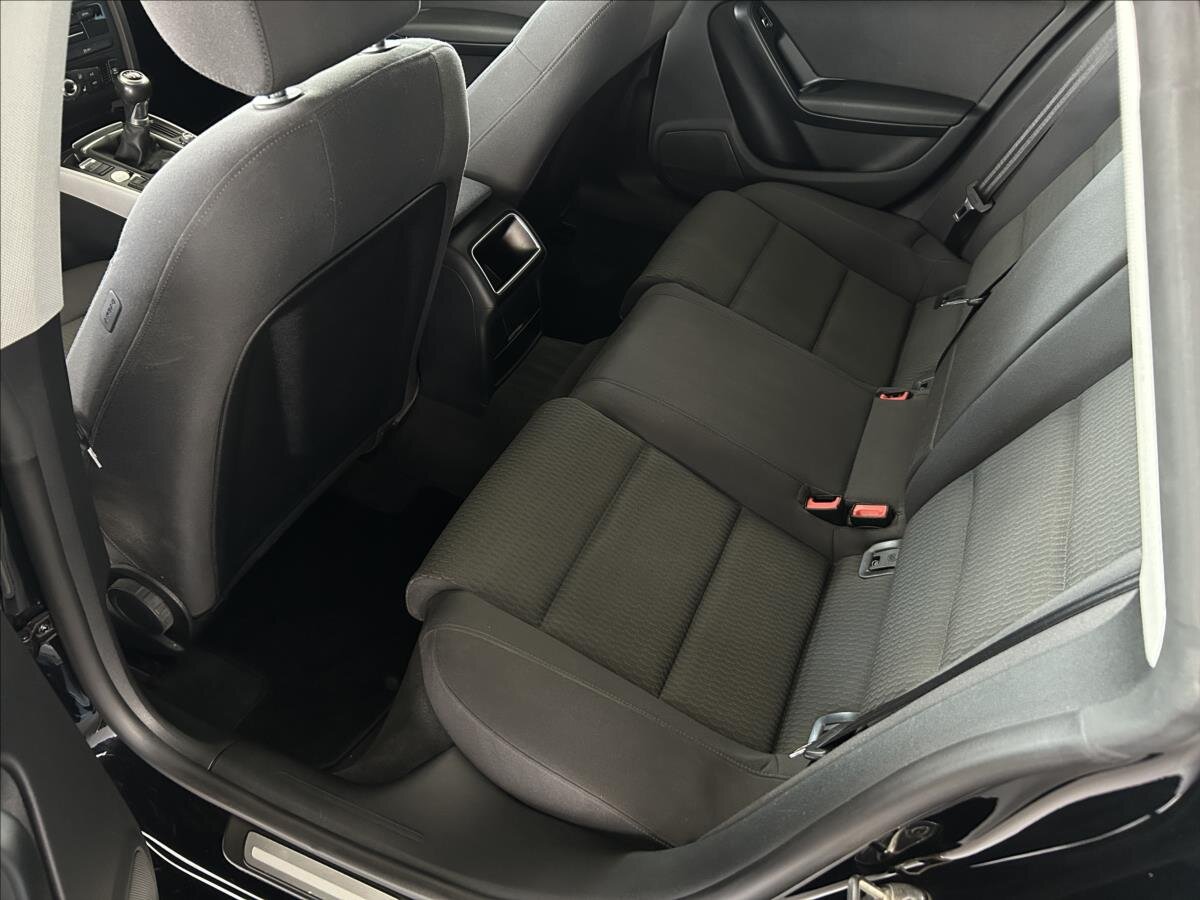 Audi A5 Sedan / Limuzína 2,0 l 140 kw