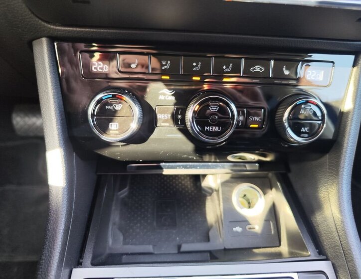 Škoda Superb Kombi 2,0 l 140 kw