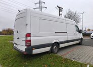 Mercedes-Benz Sprinter 4