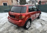 Suzuki SX4 Hatchback 1,6 l 88 kw