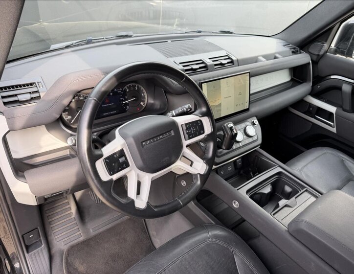 Land Rover Defender SUV / Terénní 3,0 l 221 kw
