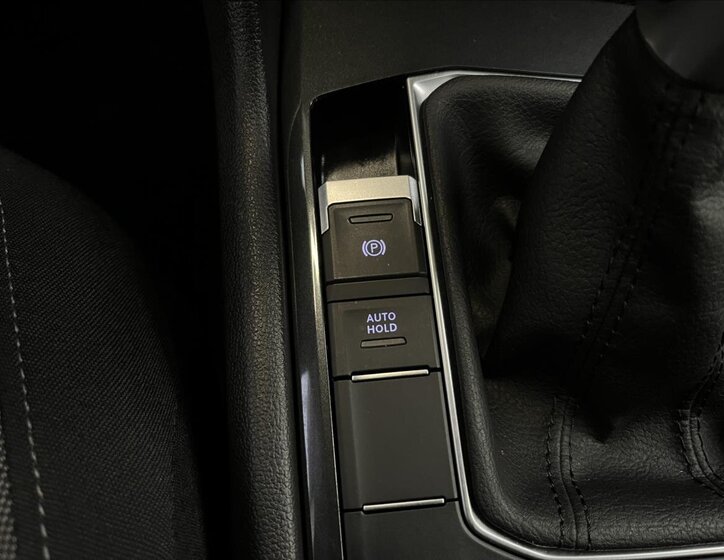 Volkswagen Tiguan 16