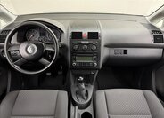 Volkswagen Touran MPV 1,6 l 75 kw