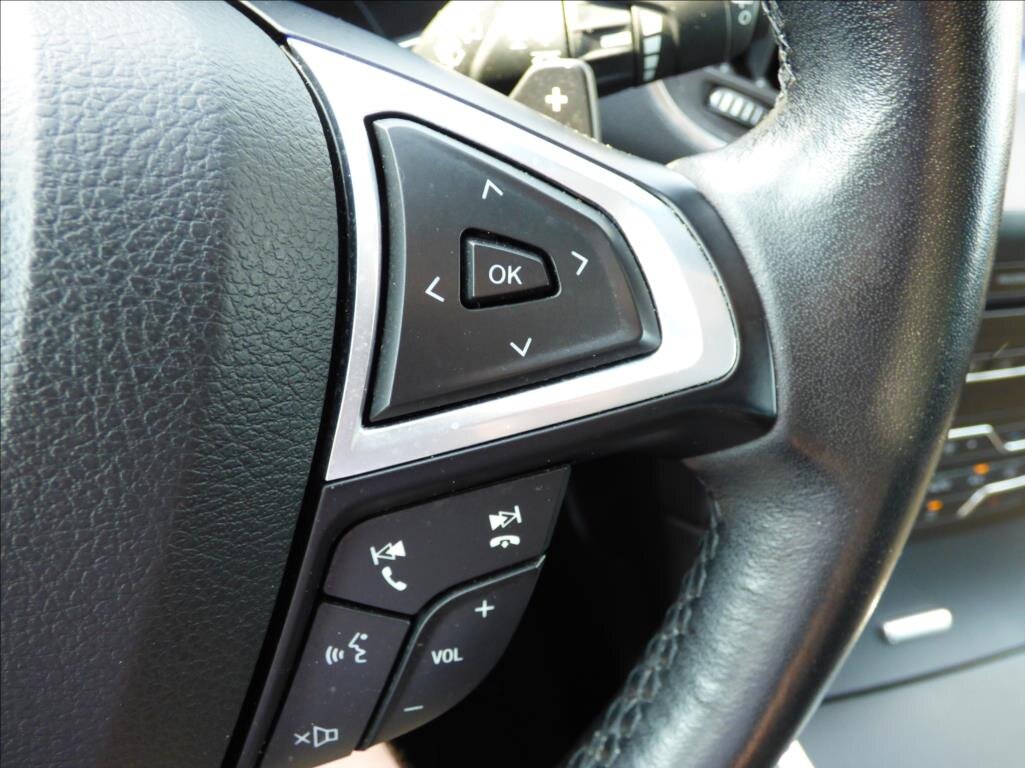 Ford S-MAX MPV 2,0 l 110 kw