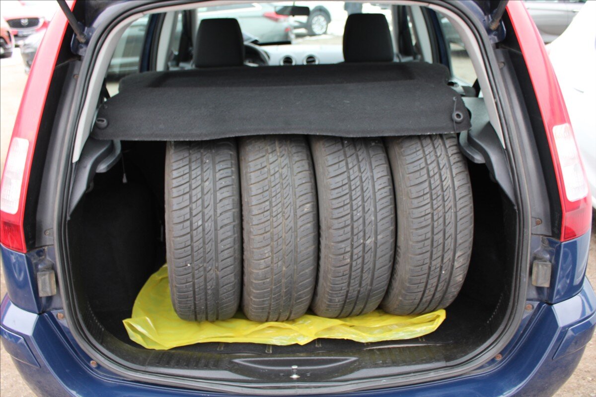 Ford Fusion Hatchback 1,4 l 59 kw