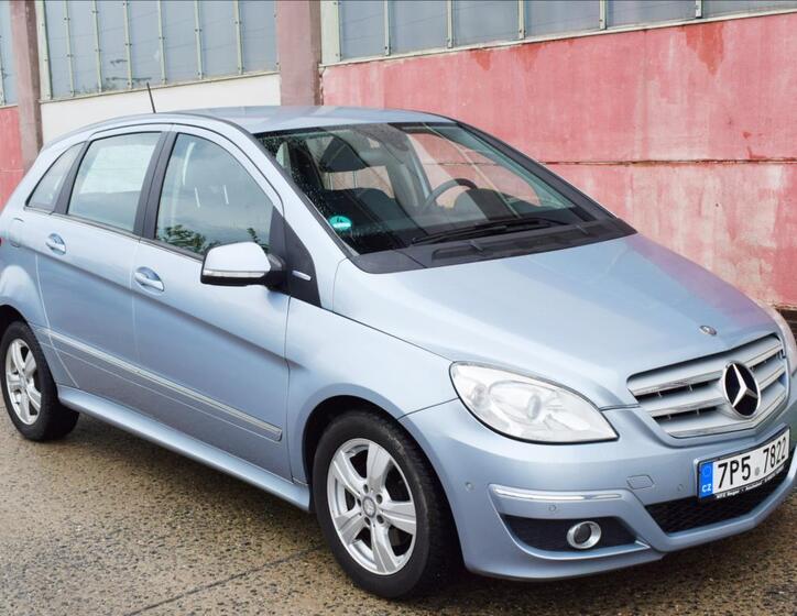 Mercedes-Benz Třídy B 9