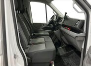 Volkswagen Crafter 12