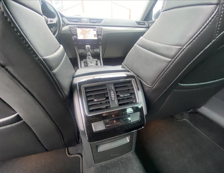 Škoda Superb Kombi 2,0 l 140 kw