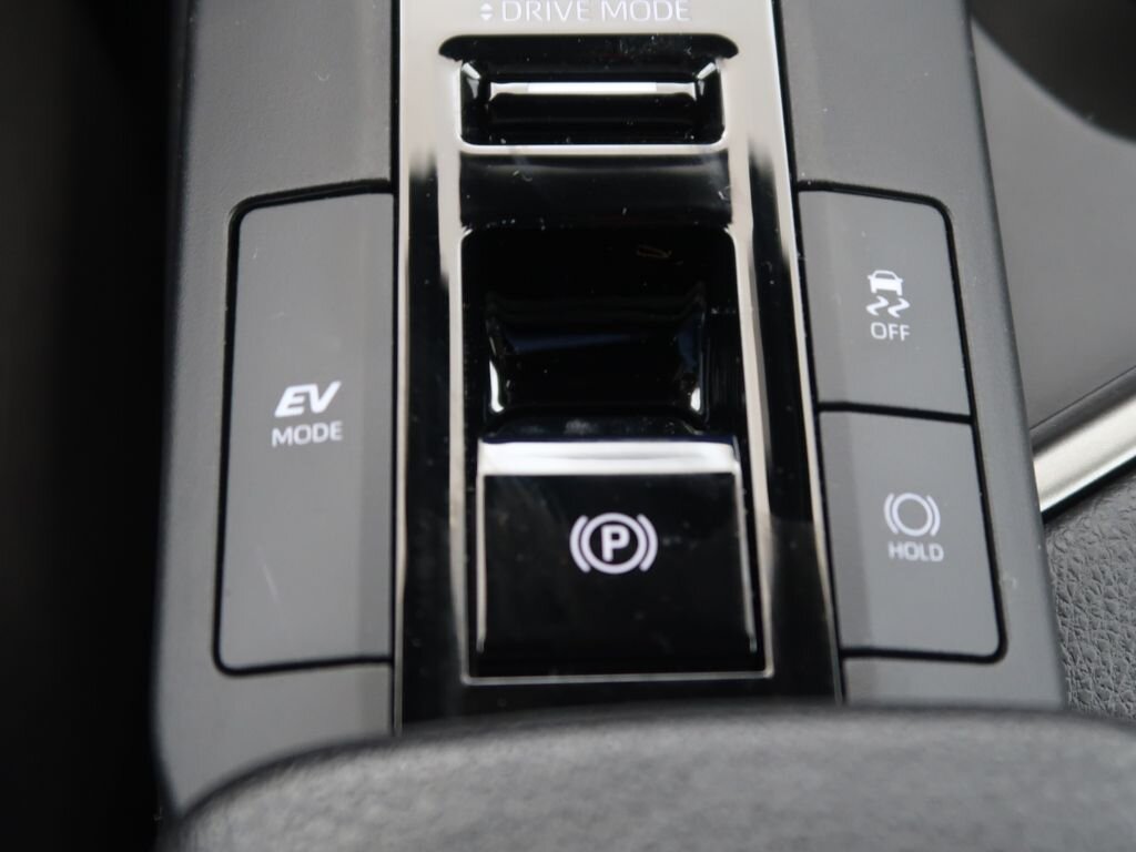 Toyota C-HR SUV 1,8 l 72 kw