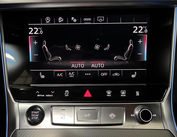 Audi A6 Allroad Kombi 3,0 l 210 kw