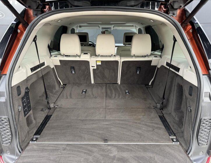 Land Rover Discovery SUV / Terénní 3,0 l 190 kw