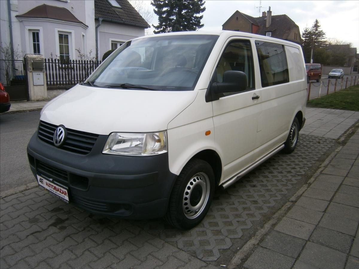 Volkswagen Transporter Kombi 1,9 l 63 kw