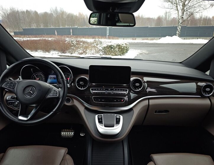 Mercedes-Benz Třídy V VAN-Minibus 2,0 l 174 kw