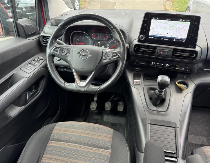 Opel Combo MPV 1,2 l 81 kw