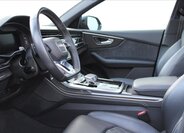Audi SQ8 15