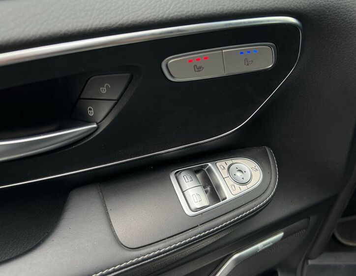 Mercedes-Benz Třídy V 24