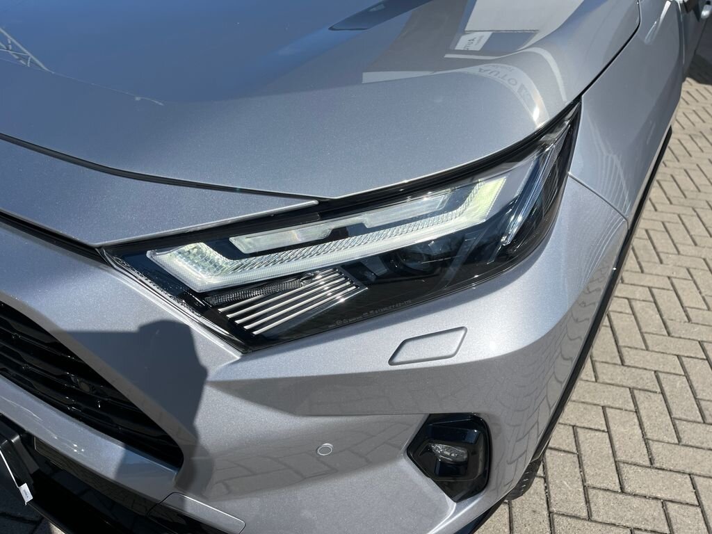 Toyota RAV4 SUV / Terénní 2,5 l 131 kw