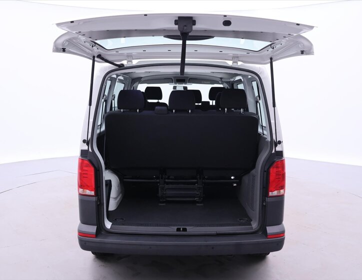 Volkswagen Transporter Kombi 2,0 l 81 kw