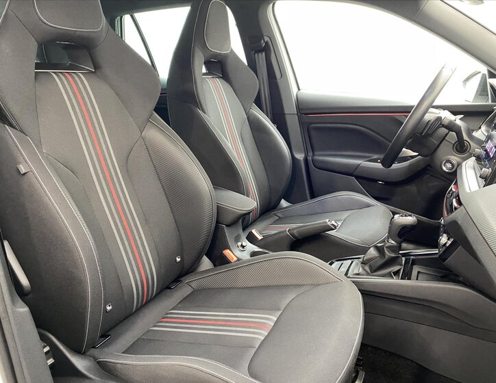 Škoda Kamiq SUV 999,0 85 kw