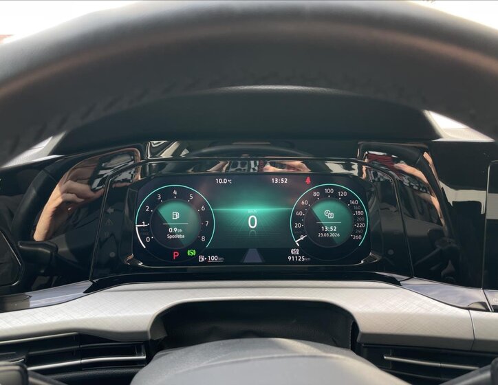 Volkswagen Golf Kombi 1,5 l 110 kw